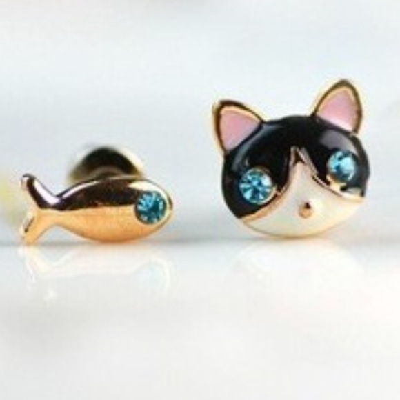 Jewelry - Brand new. Fish and kitty earrings