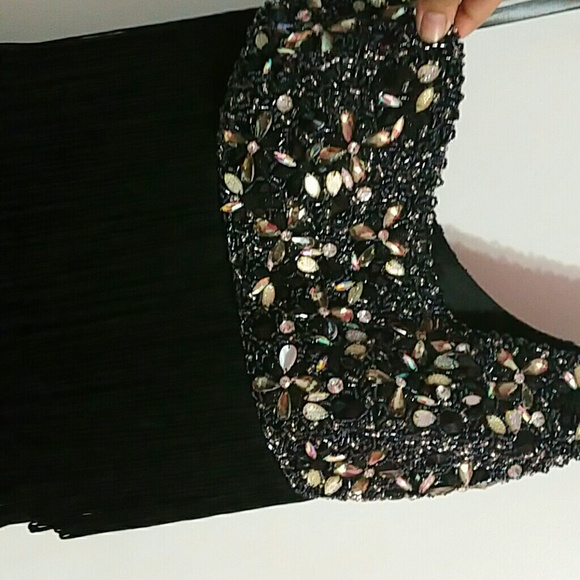 ??Terani Couture Dress?? - Picture 3 of 4