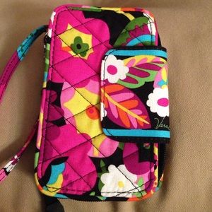 NWOT Vera Bradley smartphone wristlet