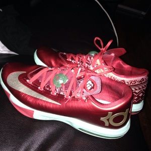 CHRISTMAS KD 6