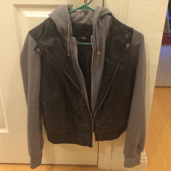 Sweater & leather jacket