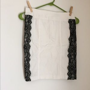 Bebe White Pencil Skirt w/Black Lace Panel Sides