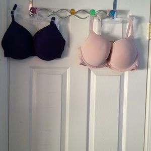 2FOR1 38D BRAND NEW NEVER WORN BRAS