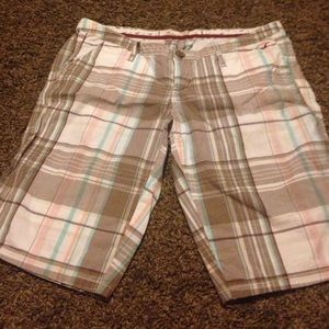 Hollister shorts!