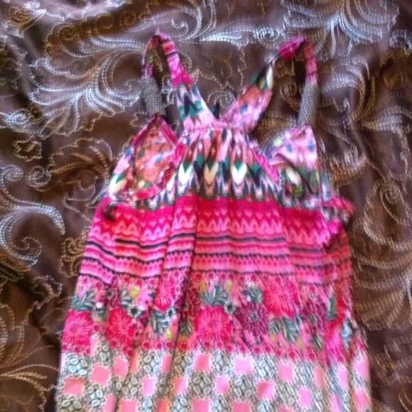 Cute Tank Top - Picture 2 of 3