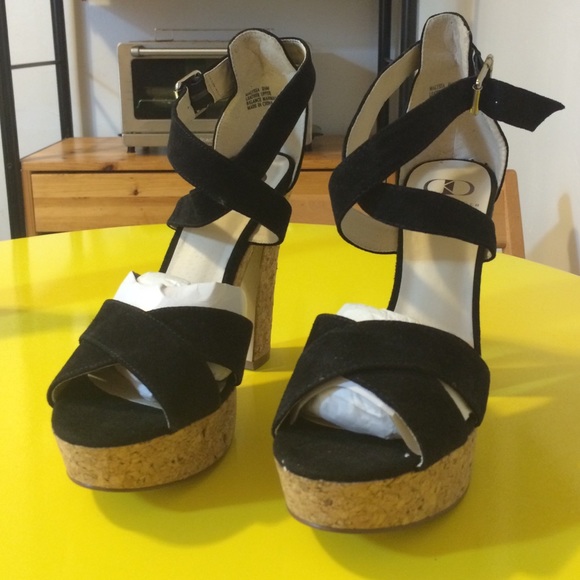 Kelsi Dagger Malyssa Strappy Sandals