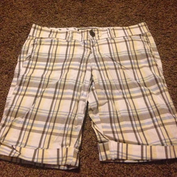 Abercrombie & Fitch shorts!