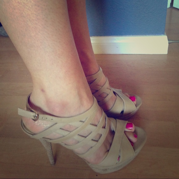 Guess heels