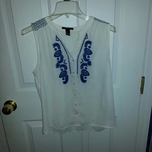 NWOT EMBROIDERED TANK