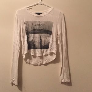 Brandy Melville "London" graphic crop top