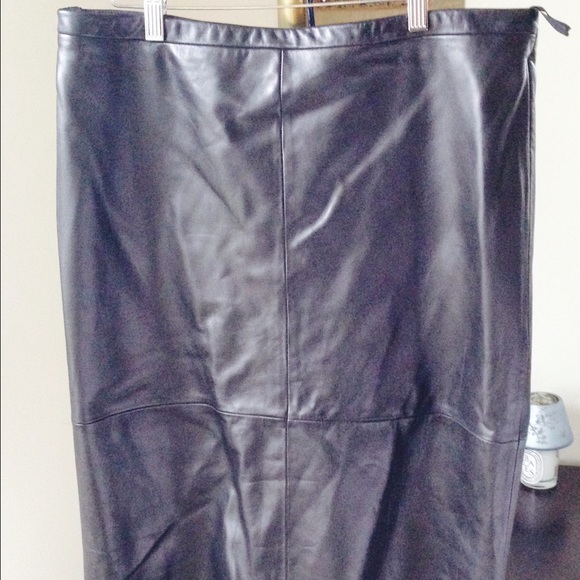 Banana republic leather pencil skirt size 14