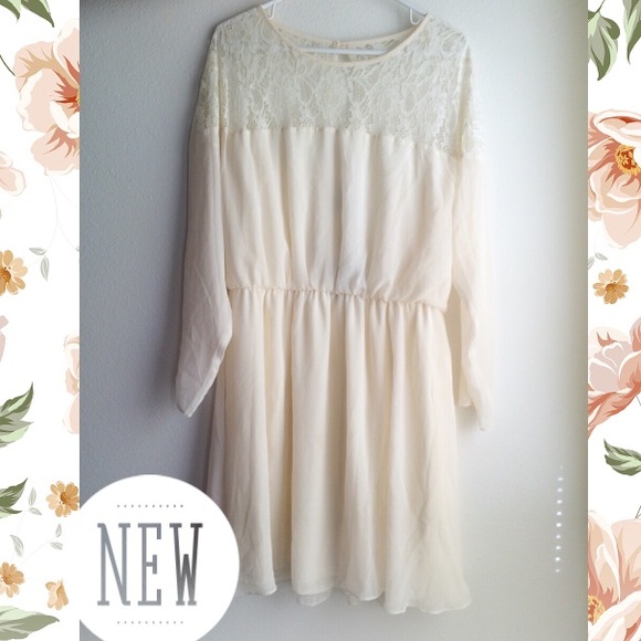 Price Drop⚡️NWT Asos Curve Cream Lace Dress