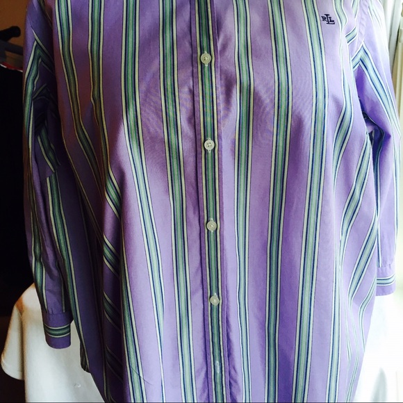SOLD  Lauren stripe button down - Picture 4 of 4
