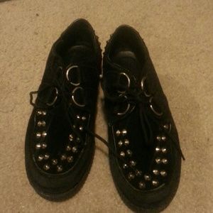 Shoes for trade