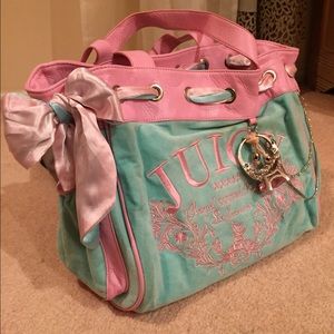 💥SOLD💥 Juicy Couture Daydreamer Shoulder Bag