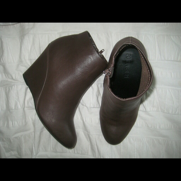 Chestnut bootie