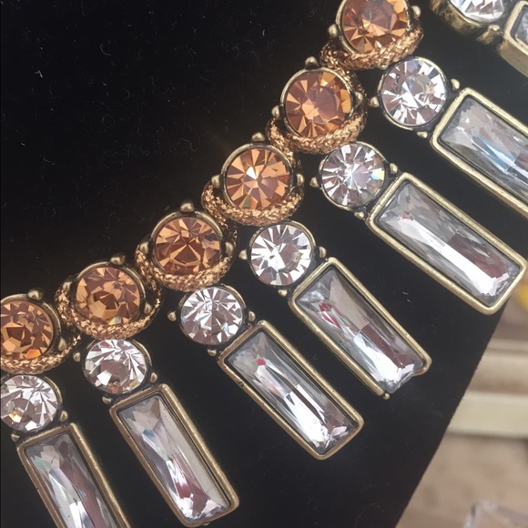 Banana Republic Necklace - Picture 2 of 4