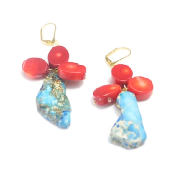 Tear drop natural stone earrings