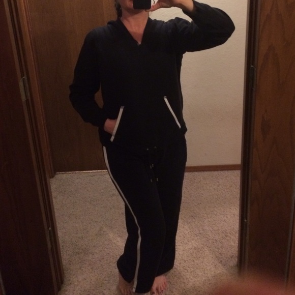Liz sweat suit