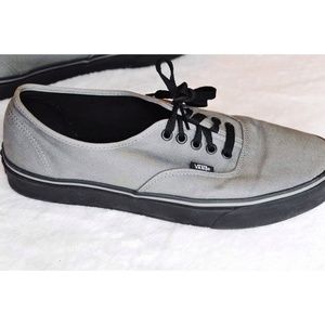 Gray/Black Vans Off the Wall- Men's 12