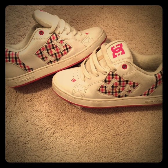 DC shoes