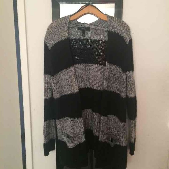 Forever 21 Sweaters - 🚫SOLD🚫 Forever 21 grey black striped cardigan