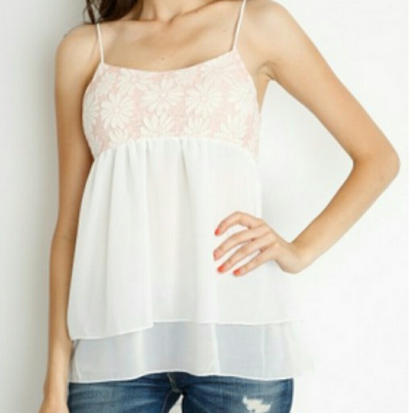 Lace/Crochet floral detailed tank