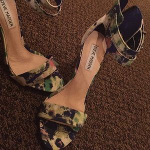 Steve Madden heels