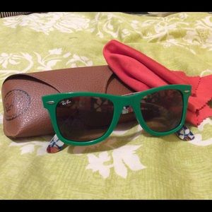 SPECIAL EDITION RAY BAN sunglasses SPECIAL EDITION RAY BAN sunglasses