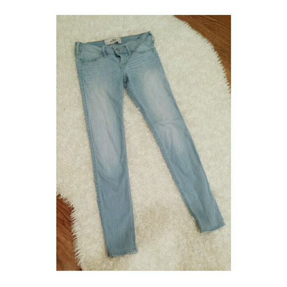 Hollister jeans