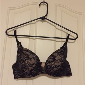 Victoria's Secret Angels Secret Embrace bra 36B