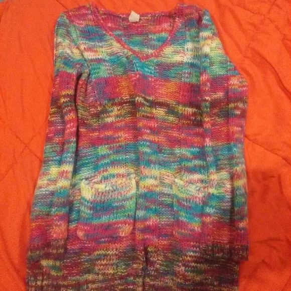 Sweater - Picture 1 of 3