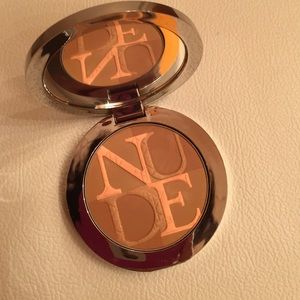 Dior Skin Nude Tan Light