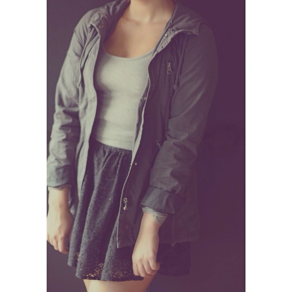 Black skater skirt