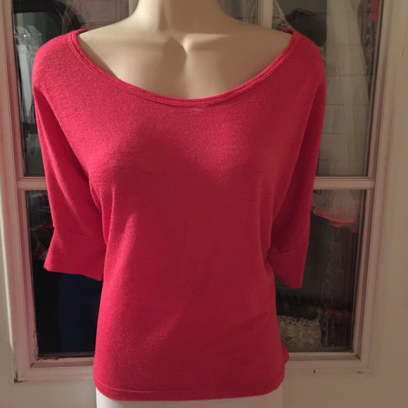 Long crop top laced back