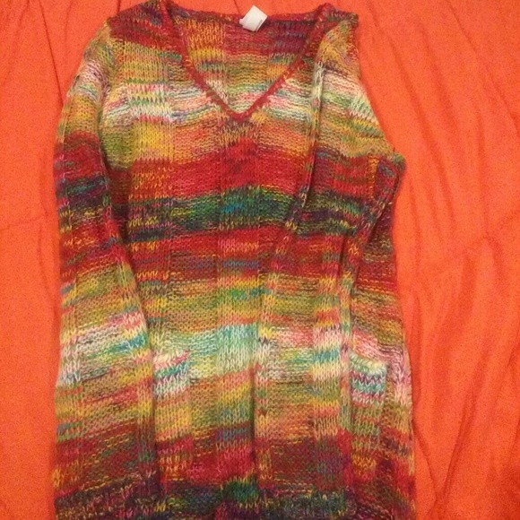 Sweater - Picture 1 of 2