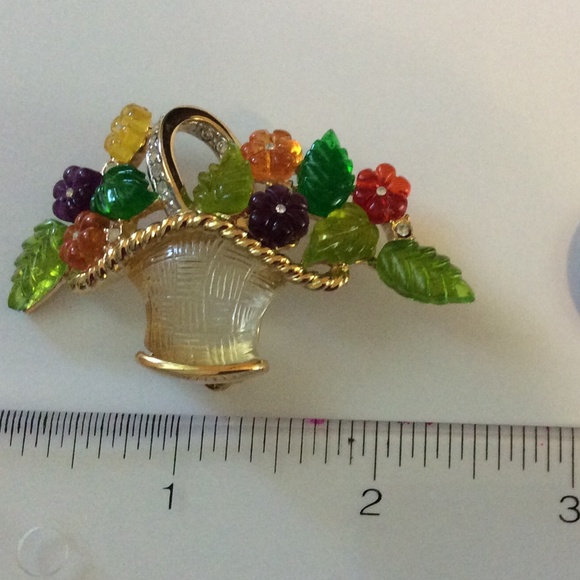 Colorful brooche !