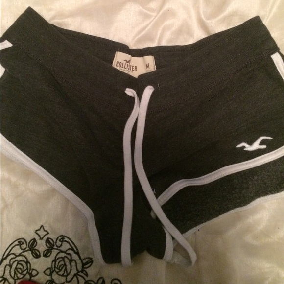 Hollister shorts