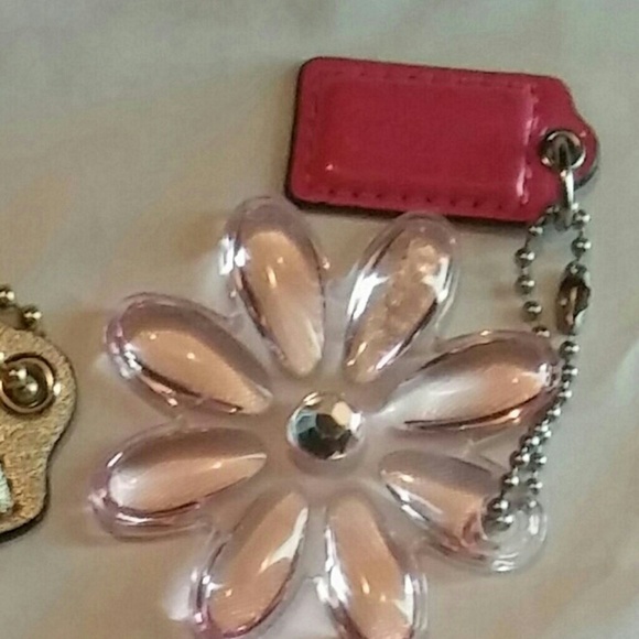 Pink flower do not buy