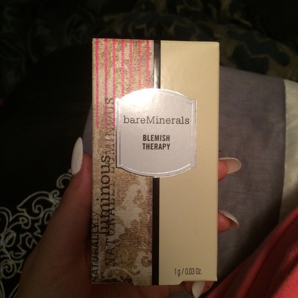 Bare minerals blemish therapy
