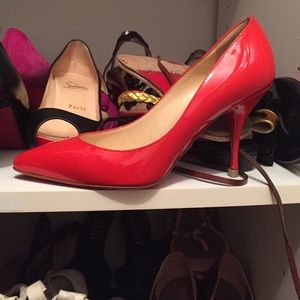 Auth Christian Louboutin pumps