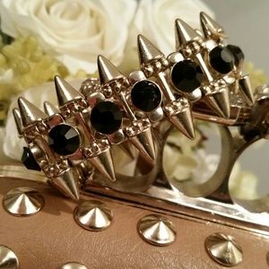 🎉HP🎉 ALDO Gold Metal Spike Bracelet 🎀