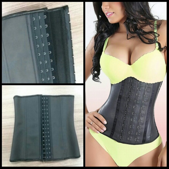 ✨✨All black✨✨ waist trainer cincher/ All Sizes!!
