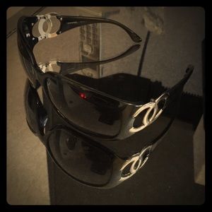 Chanel blackout sunglasses
