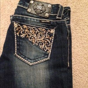 Miss Me jeans size 27!