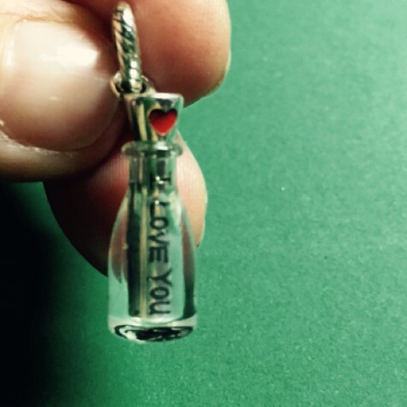 Brighton Charm - Picture 3 of 3