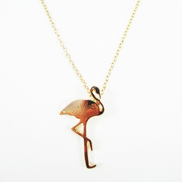 🎉NWT Delicate Flamingo Pendant Necklace in Gold - Picture 2 of 3