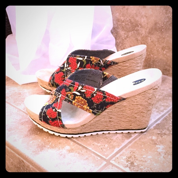 Navy floral wedges by Dr. Scholl's, sz. 9