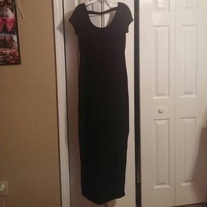 Simple black maxi dree