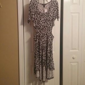 Chetah dress NWT